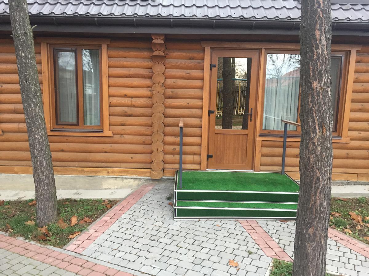 Podilskii Dvir Yakushintsy 외부 사진