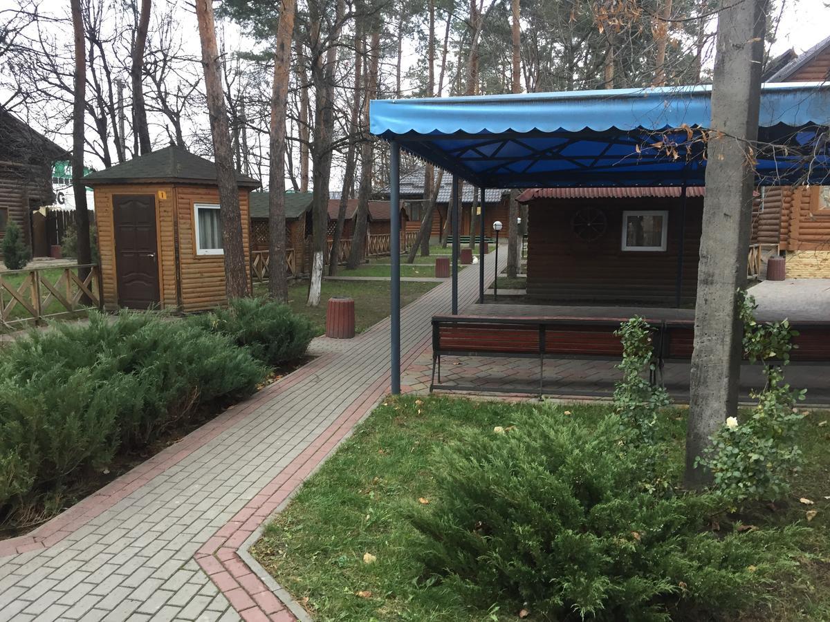Podilskii Dvir Yakushintsy 외부 사진